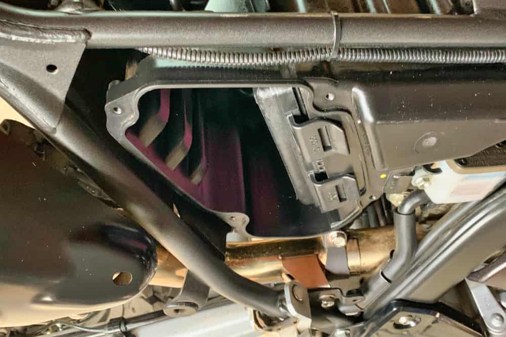 CRF250MD44 エアクリーナーケース